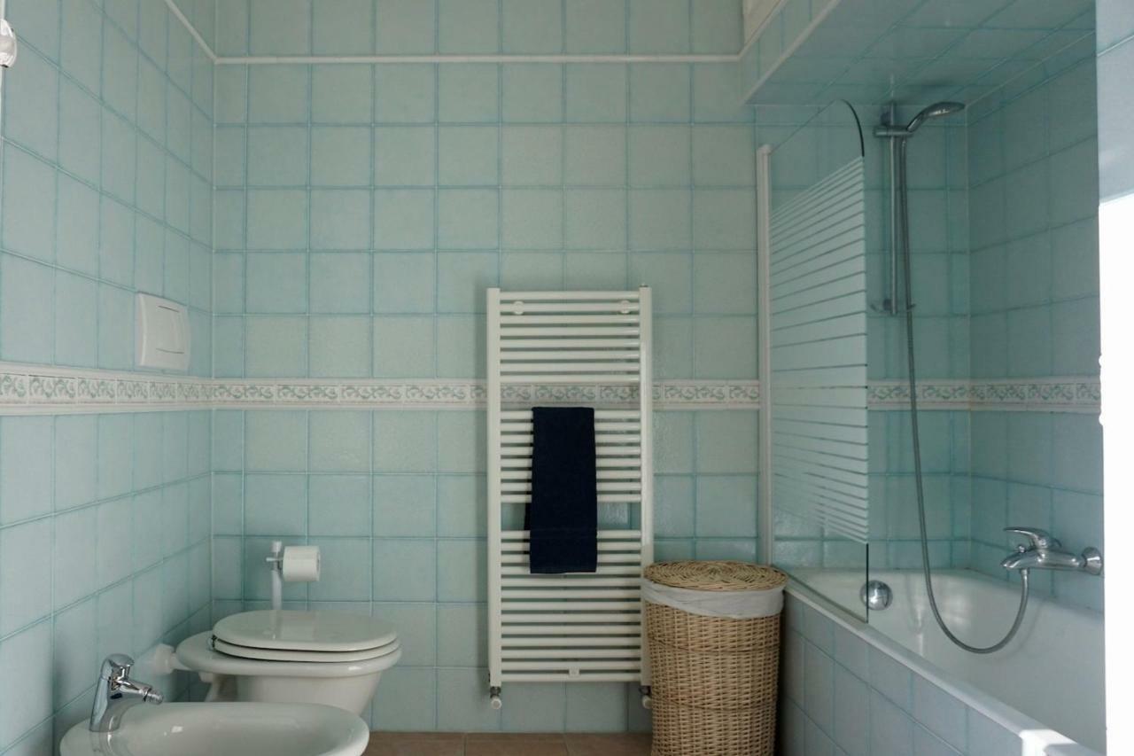 Villa Angelina - Casa Glicine Vallecrosia Zewnętrze zdjęcie